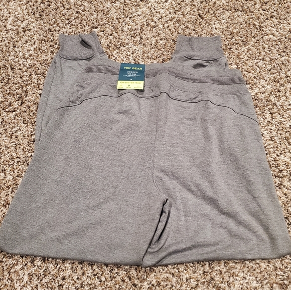NWT Tek Gear Women's Joggers in Medium - Picture 3 of 4